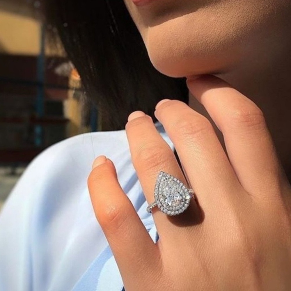Dazzling Silver Teardrop Ring - image 1